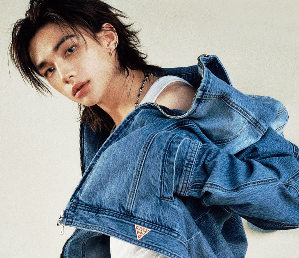 GUESS(ゲス) JAPAN 公式オンラインストア | GUESS JAPAN OFFICIAL