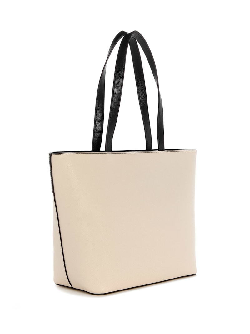 Jayla Carryall | GUESS Factory