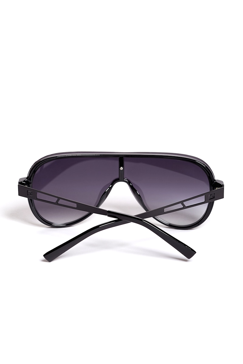 2025年製　REFAGE 283L YRZ-F28M ヤマダオリジナル 冷蔵庫 283L 右開き 3ドア 幅58.9cm 一人暮し向け