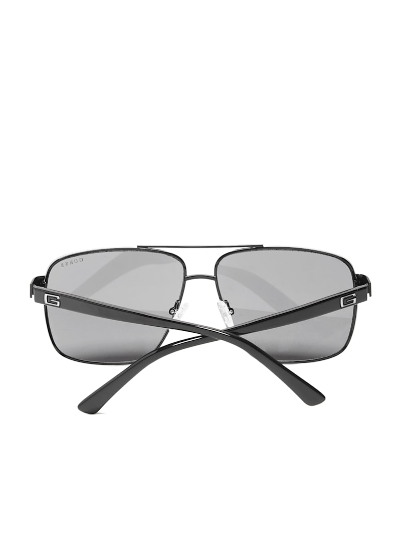 Metal Navigator Sunglasses | GUESS Factory