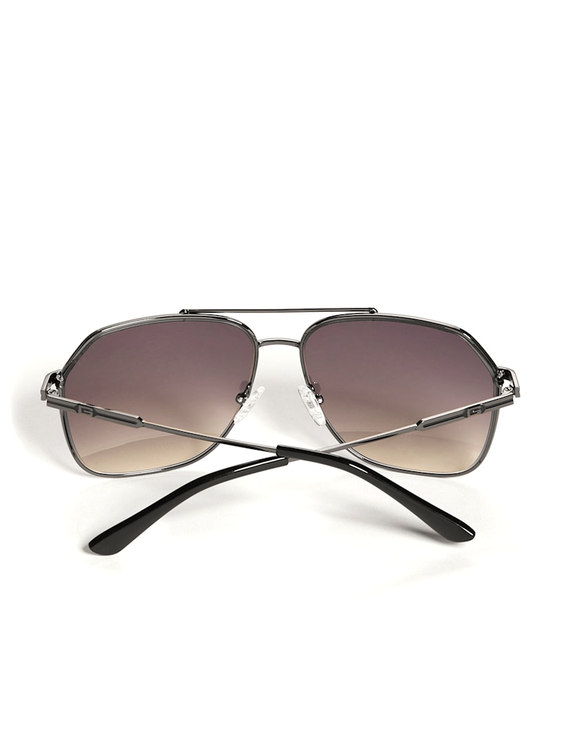 Metal Navigator Sunglasses | GUESS Factory