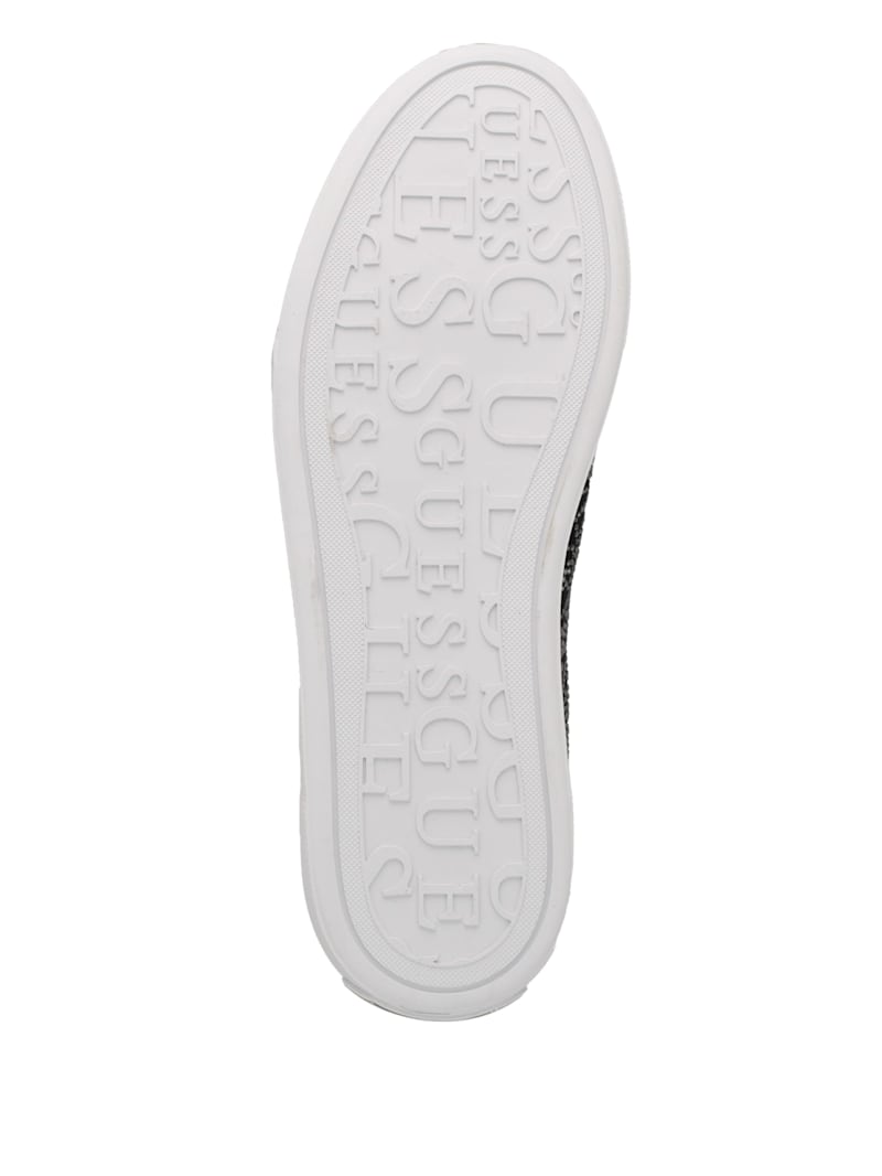 non♪ Gelsen Rhinestone Logo Low-Top Sneakers | GUESS Factory