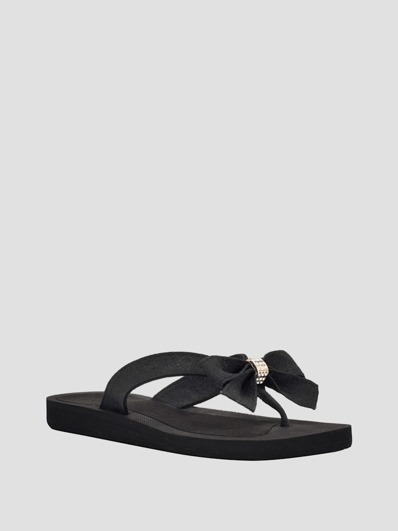 【GUESS】TUTU bow tie flip-flop sandals G-TUTU9 Amazon.com | GUESS Women's Tutu Open Toe Sandal Medium Blue