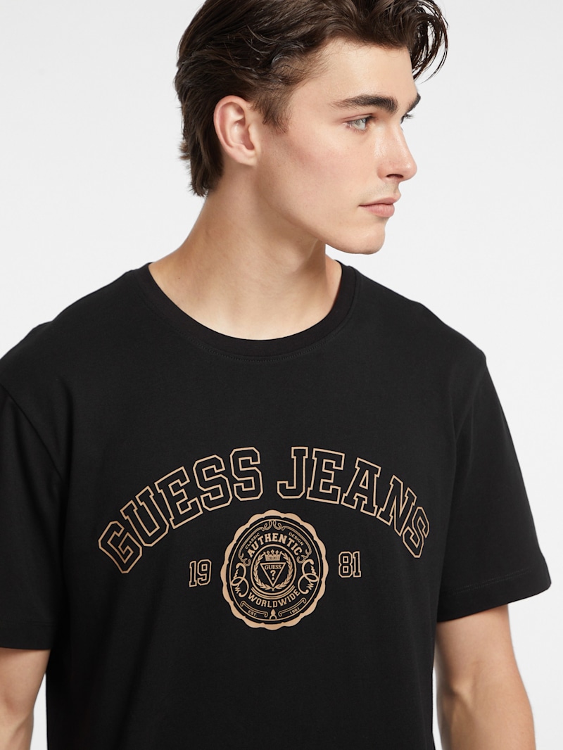 Stamp Logo Tee | GUESS Jeans