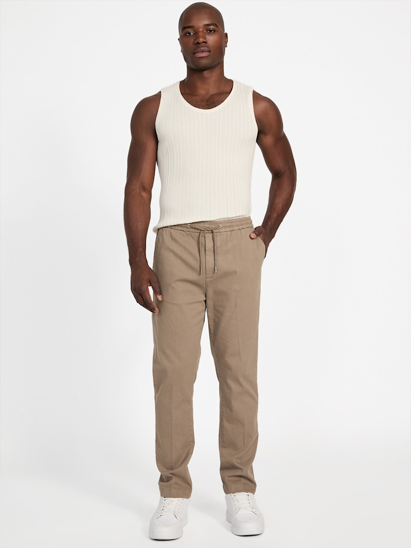 Axel Chino Pants | GUESS
