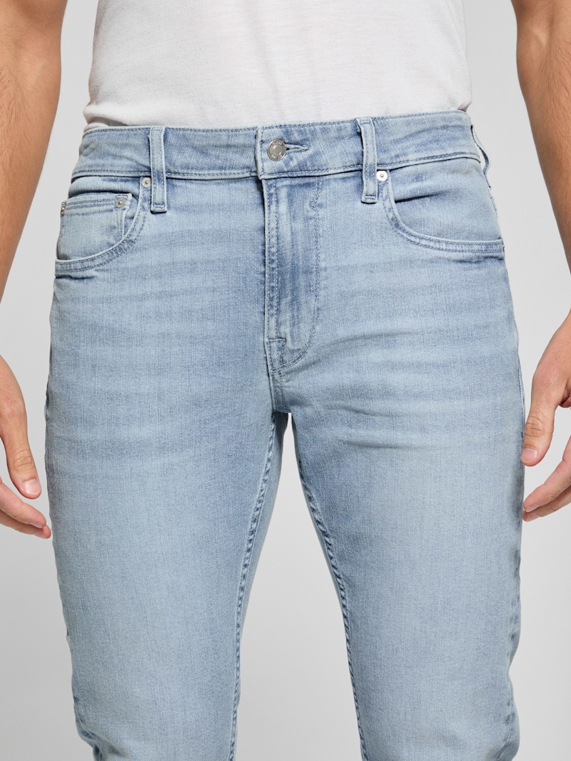 Eco Finnley Slim-Fit Tapered Jeans | GUESS