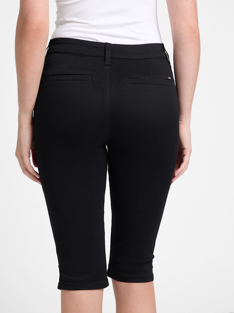 Caren Sateen Capri Pants | GUESS Factory