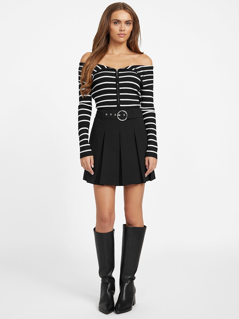 GUESS 
花柄刺繍 ショルダーバッグ 赤と黒 Andy Foldover Striped Sweater | GUESS Factory