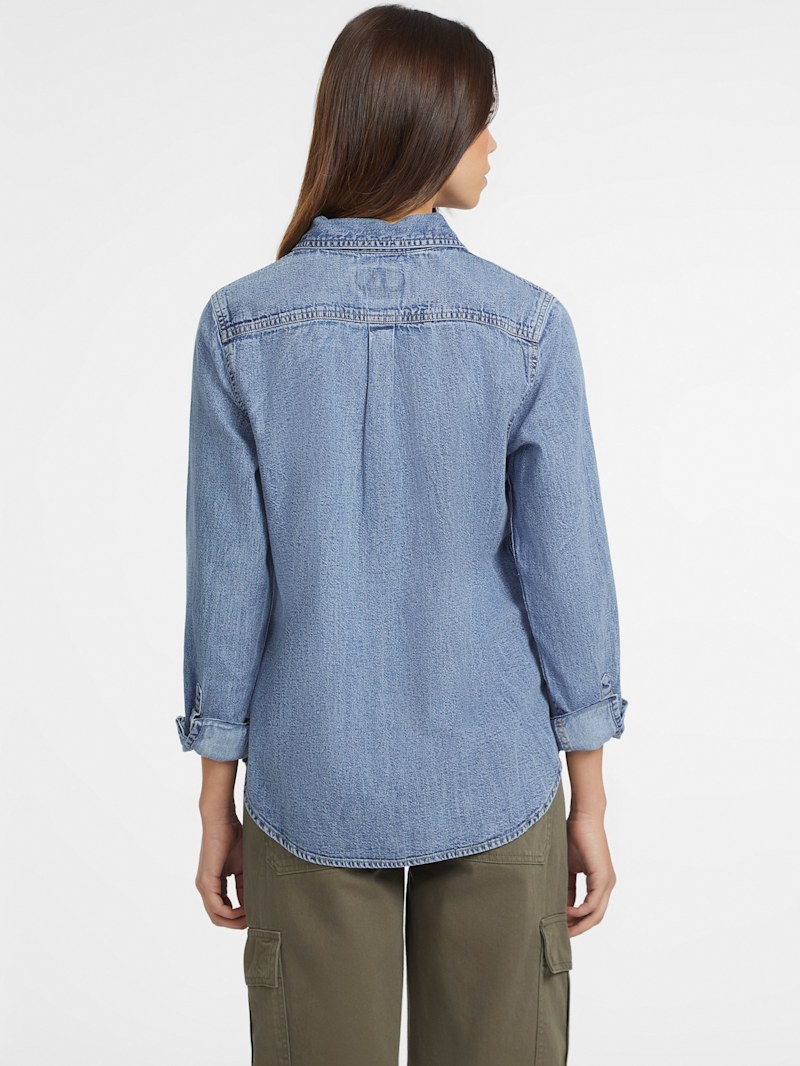 Classic Long-Sleeve Denim Shirt | GUESS Jeans