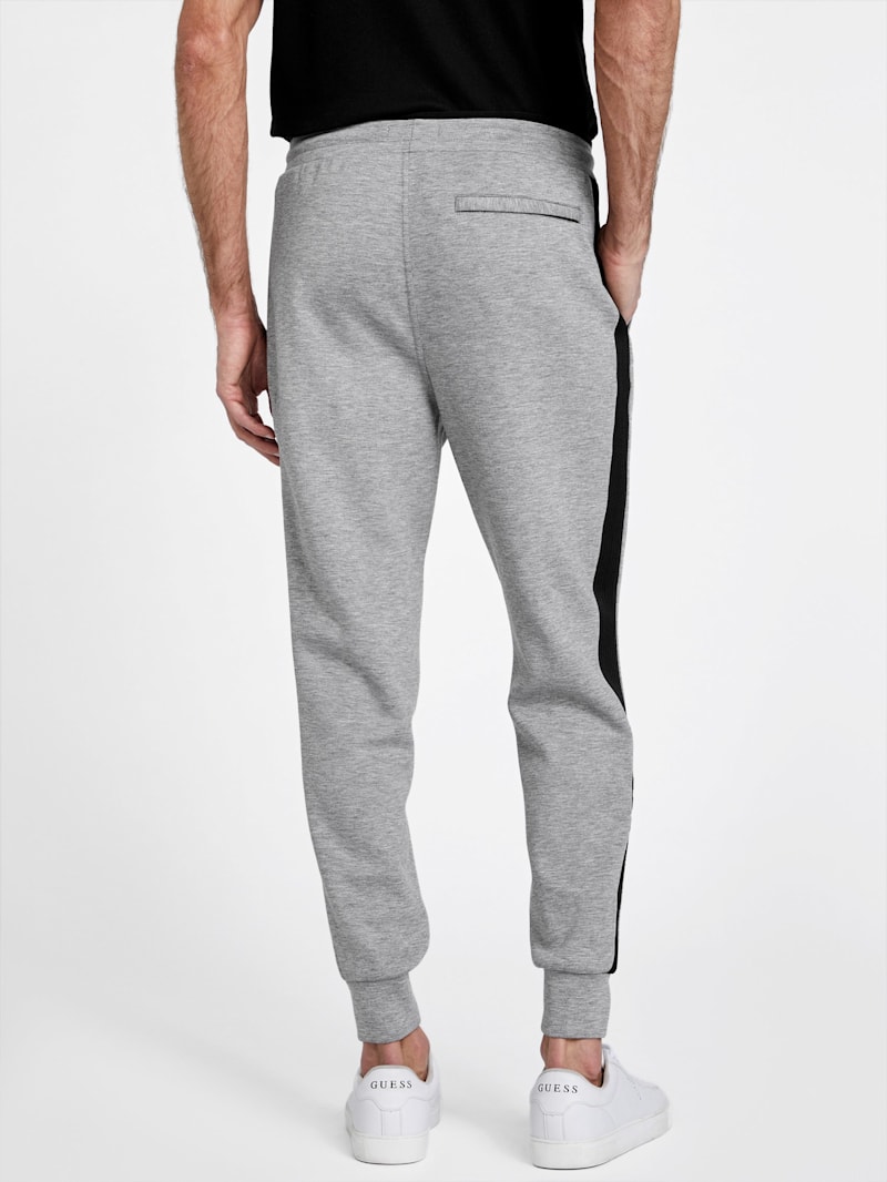 制汗・デオドラント PureSport85g+Fiji73g+Fresh85g+Swagger85g Juan Active Joggers | GUESS Factory