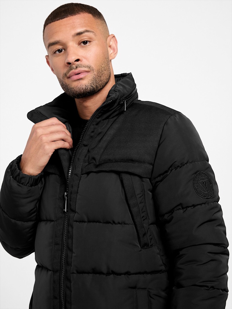 XL Guessダウンジャケットpuffer jacket GUESS Men's Mid-Weight Puffer Jacket with Removable Hood