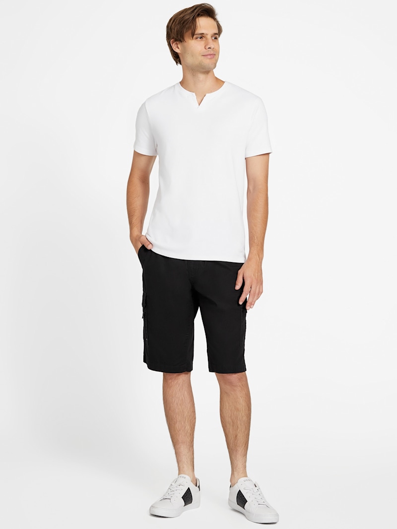新品　BRIEFING LOGO ELASTIC SHORT PANTS Tyce Cargo Shorts | GUESS Factory