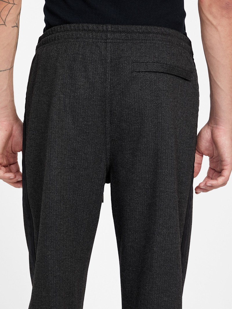 Olly Straight Active Pants | GUESS Factory Ca