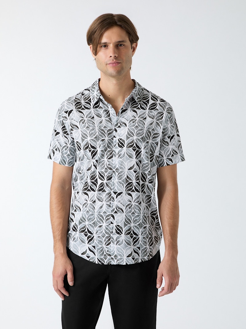 Karlos Graphic Shirt | GUESS Factory