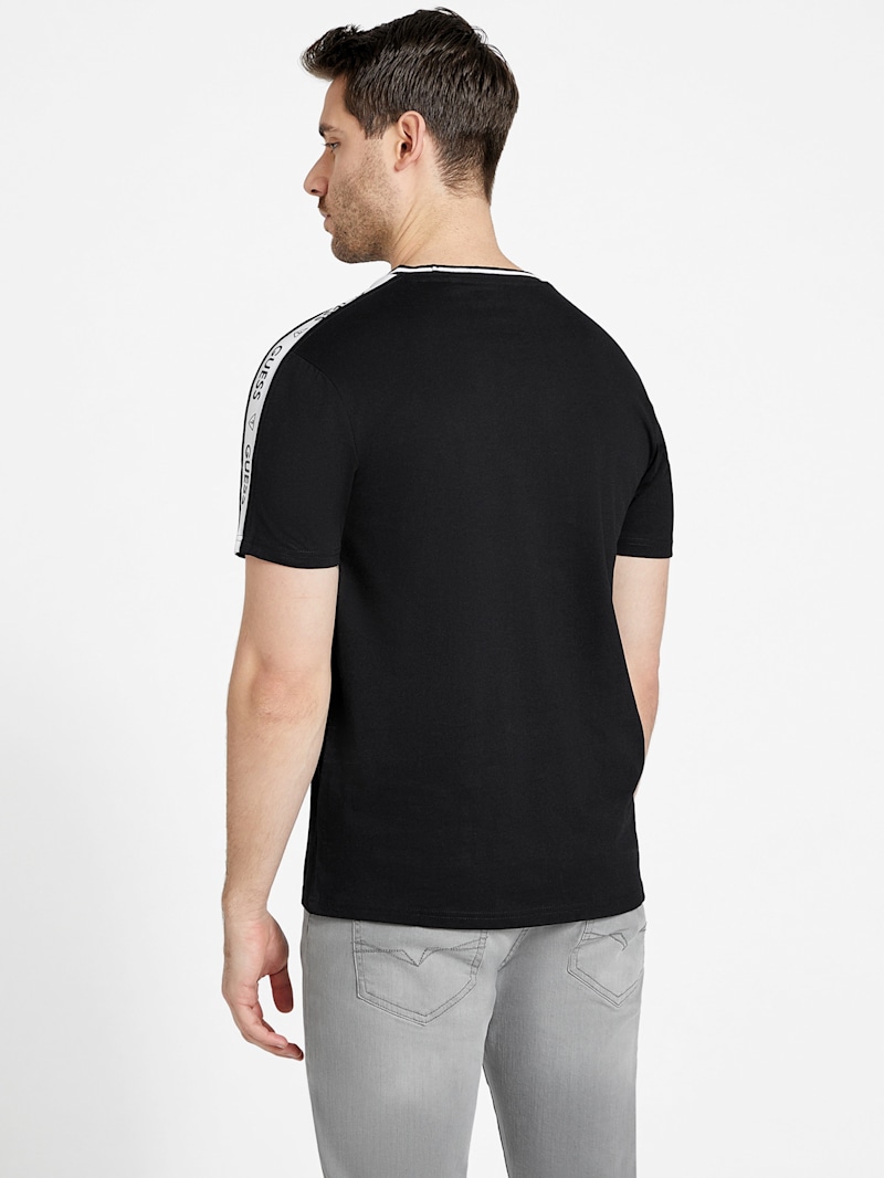 Ryatt Jacquard Tee | GUESS Factory
