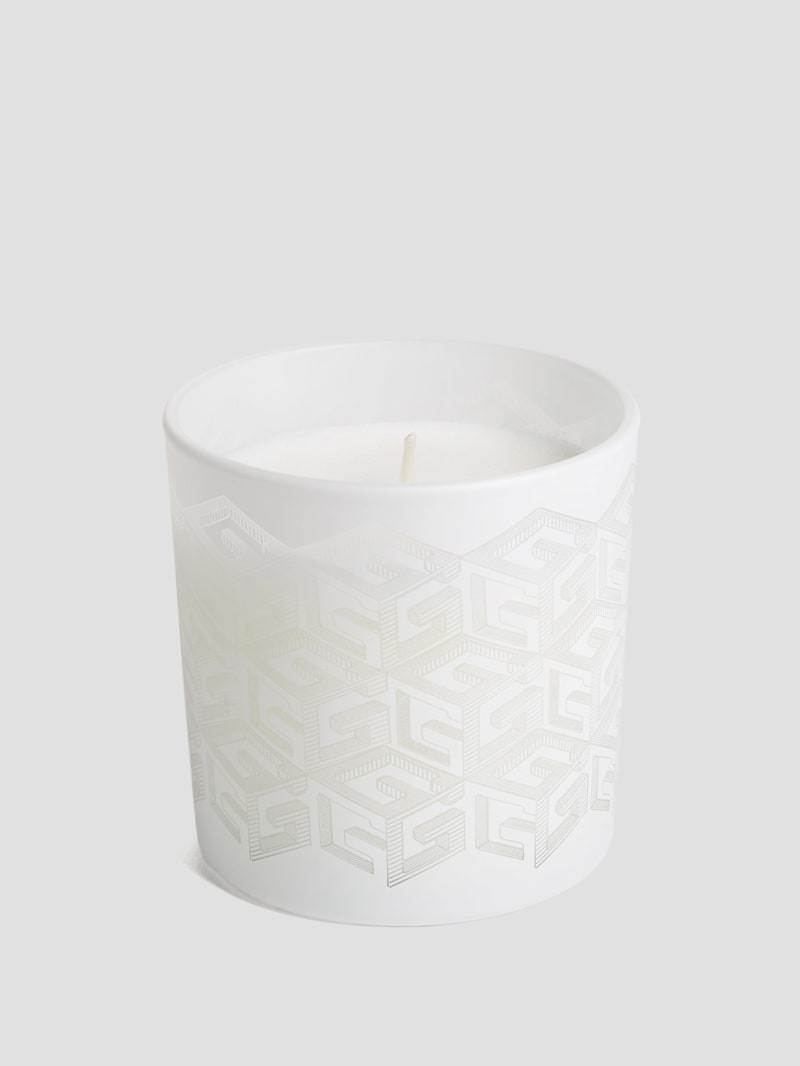 Laser-Cut G Cube Candle | GUESS