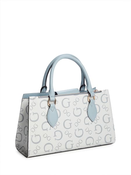 Nichole Satchel