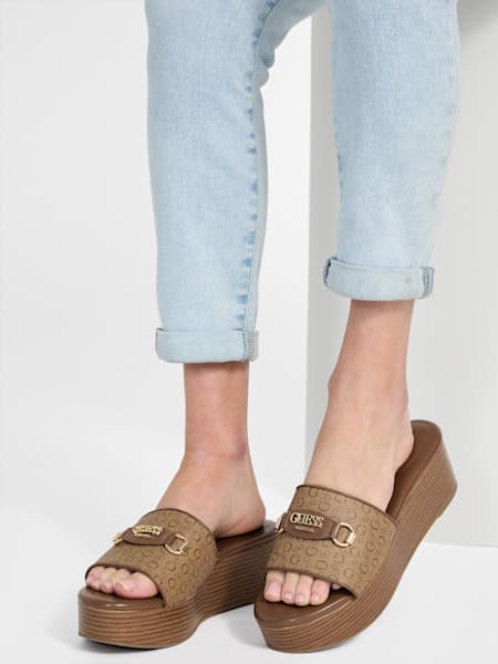 Matties Wooden Platform Sandals