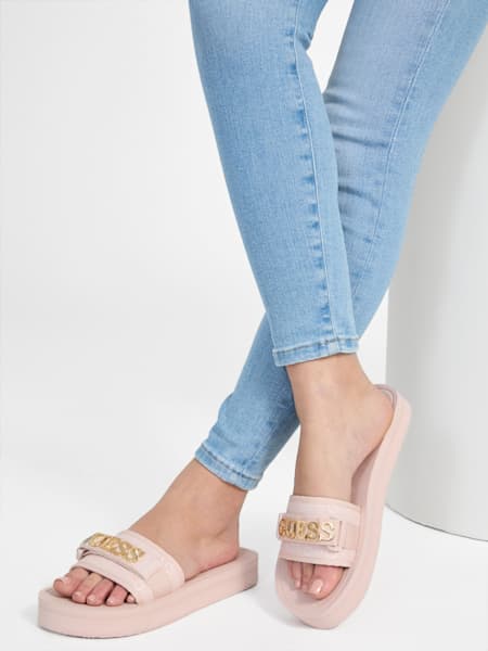 Peers Logo Slide Sandals