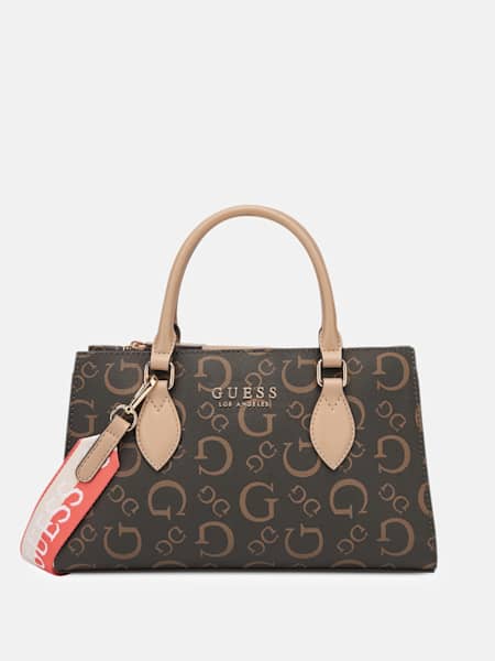 Nichole Satchel