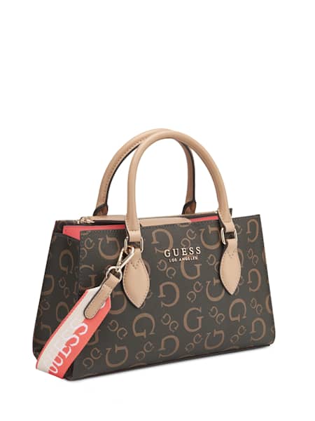 Nichole Satchel