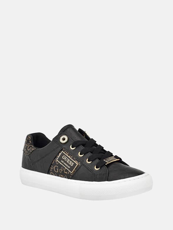 Guess sneakers hot sale outlet