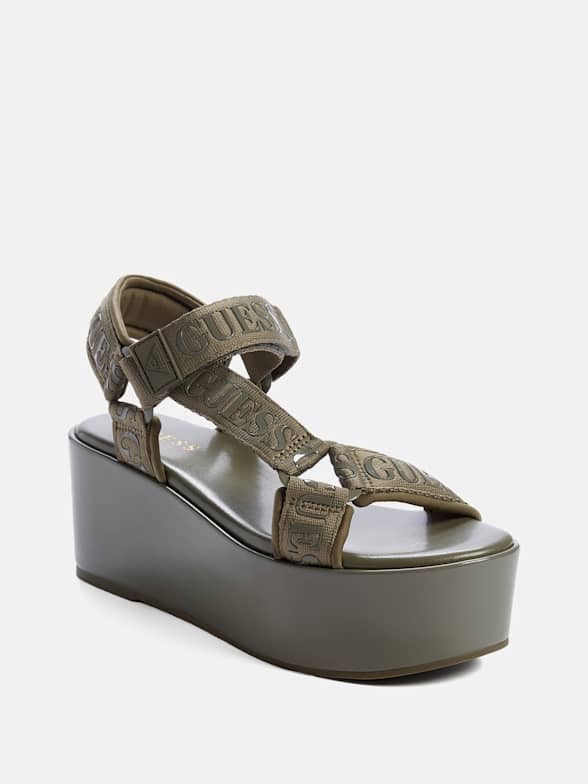 G by guess wedges store