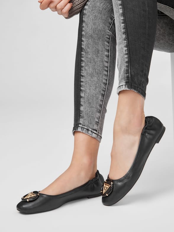 Ballerine guess clearance