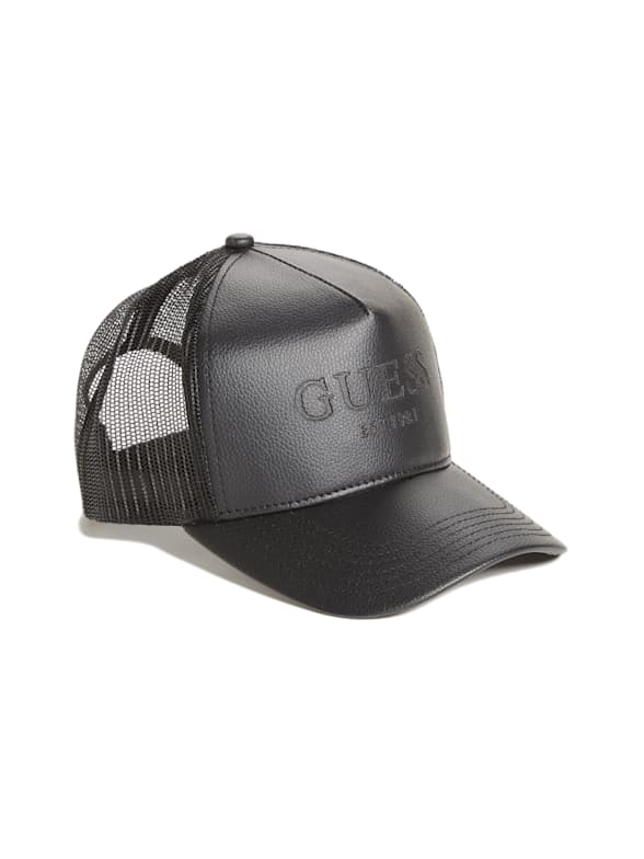 Men s Hats Beanies Trucker Hats Scarves GUESS