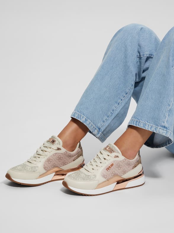 Black Friday 2024 Women s Sneakers Deals GUESS
