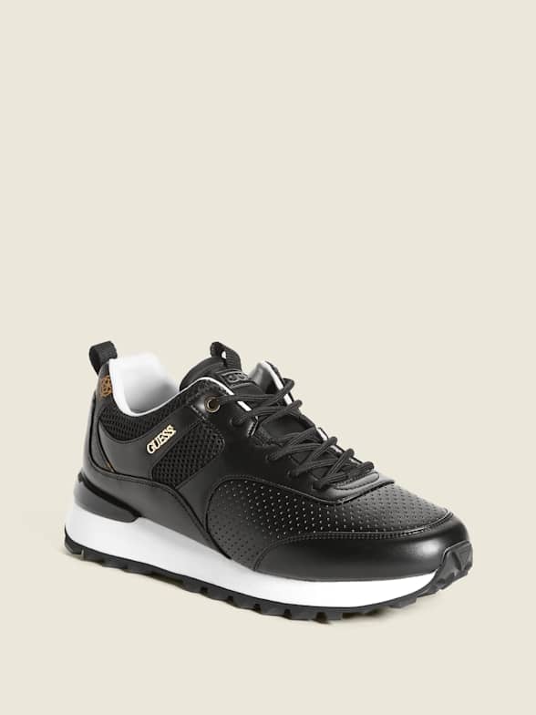 guess female sneakers