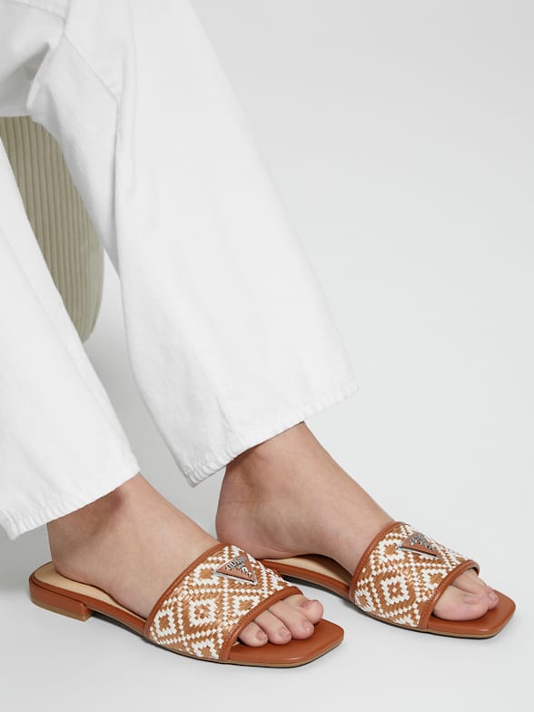  GUESS Melania Zapatillas de cuero blanco/dorado para mujer - UK  8/EU 41/US 10/AU 10 : Ropa, Zapatos y Joyería