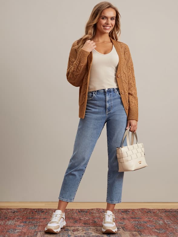 Tianna Boatneck Logo Sweater | GUESS Factory Ca