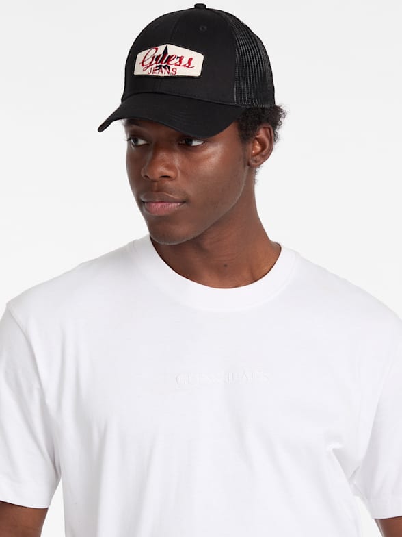 Men s Hats Beanies Trucker Hats Scarves GUESS