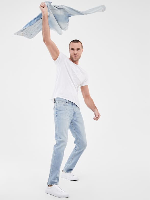 Regular Tapered Jeans - Light denim blue - Men