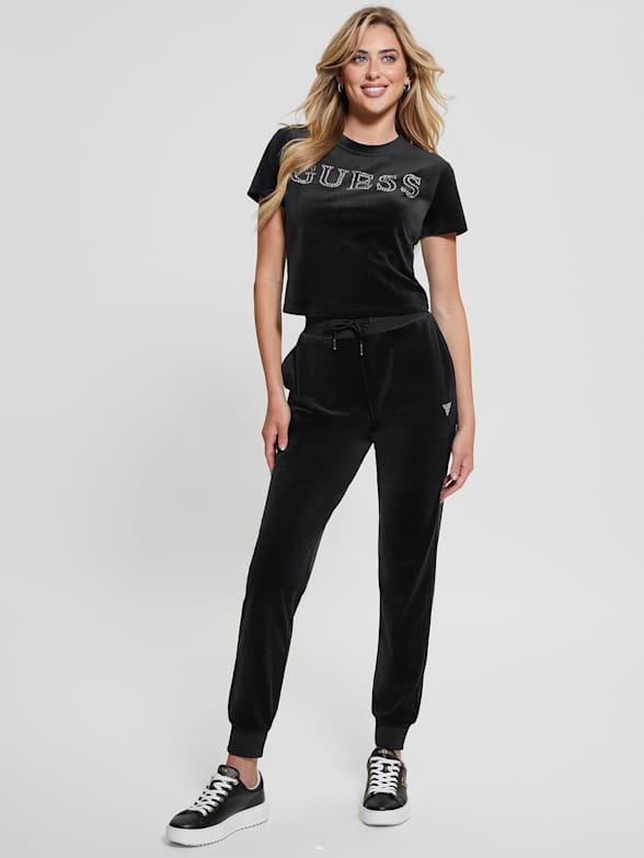 Guess athletic wear shop