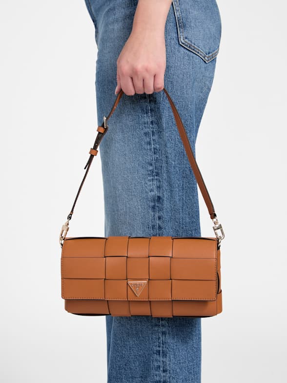 GUESS★女性 Bowling shoulder bag★追跡可能★関税/送料込み CILIAN Top Zip Saddle Shoulder Bag ハンドバッグ ショルダー