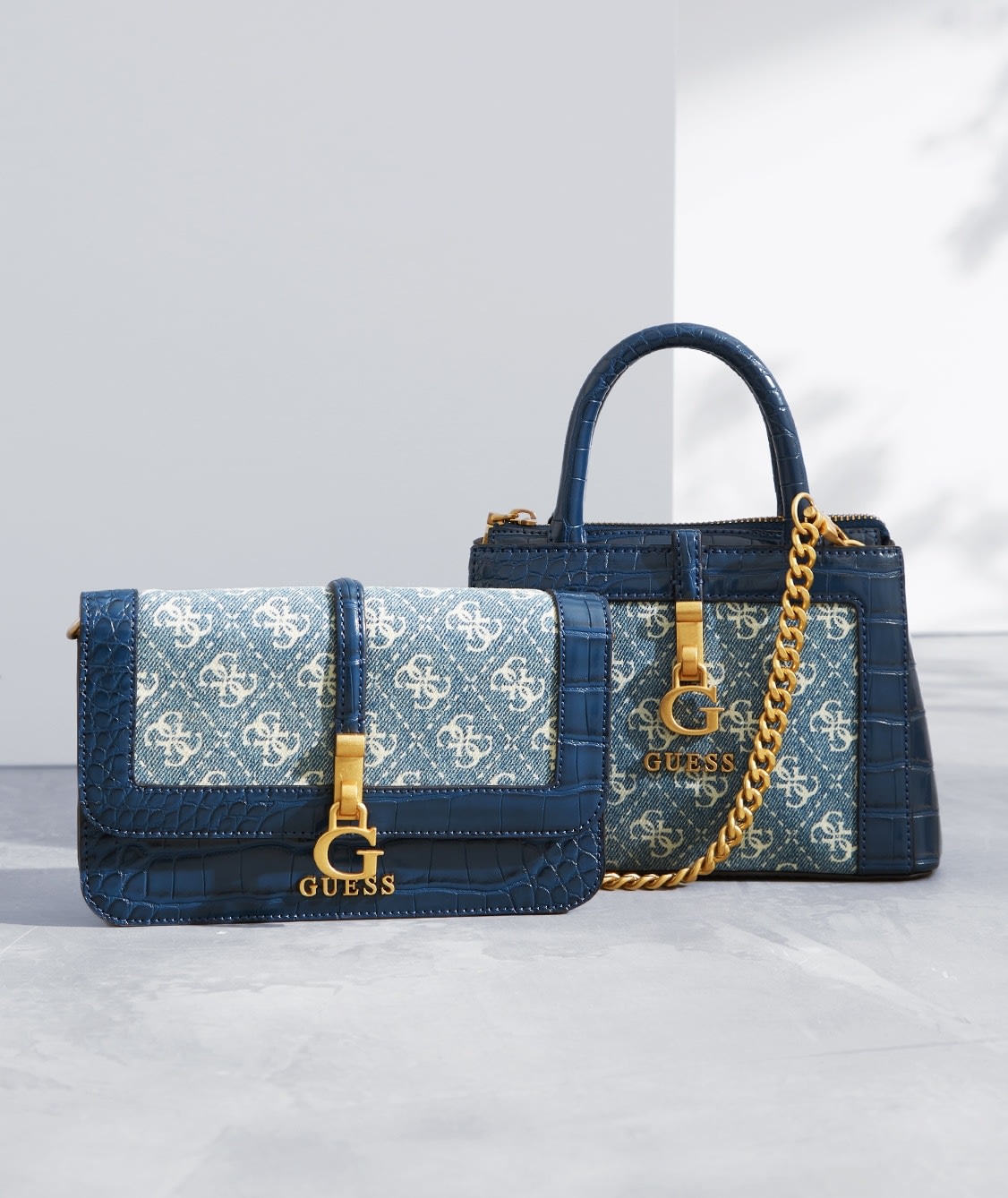 Discover handbags for the season ahead.
