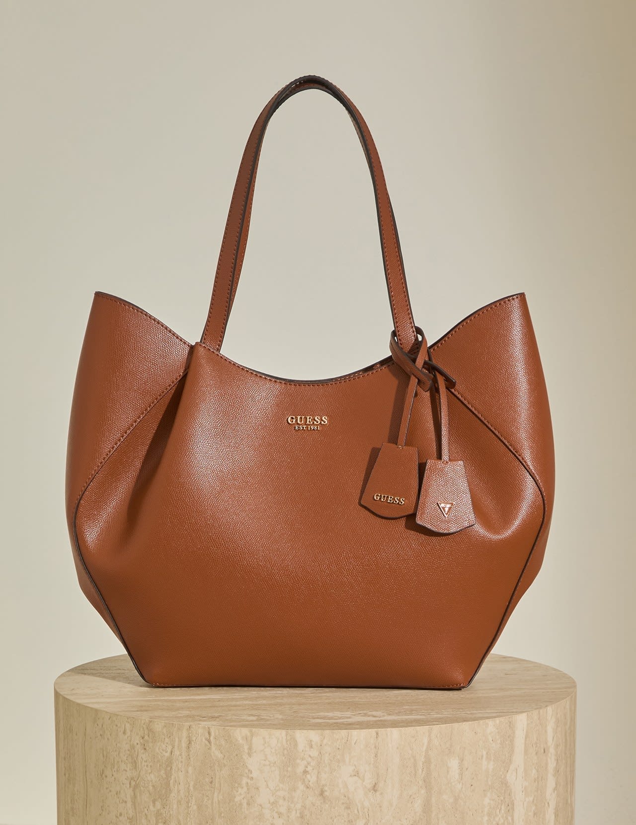 Explore all our accessories that make great finishing touches to any look.