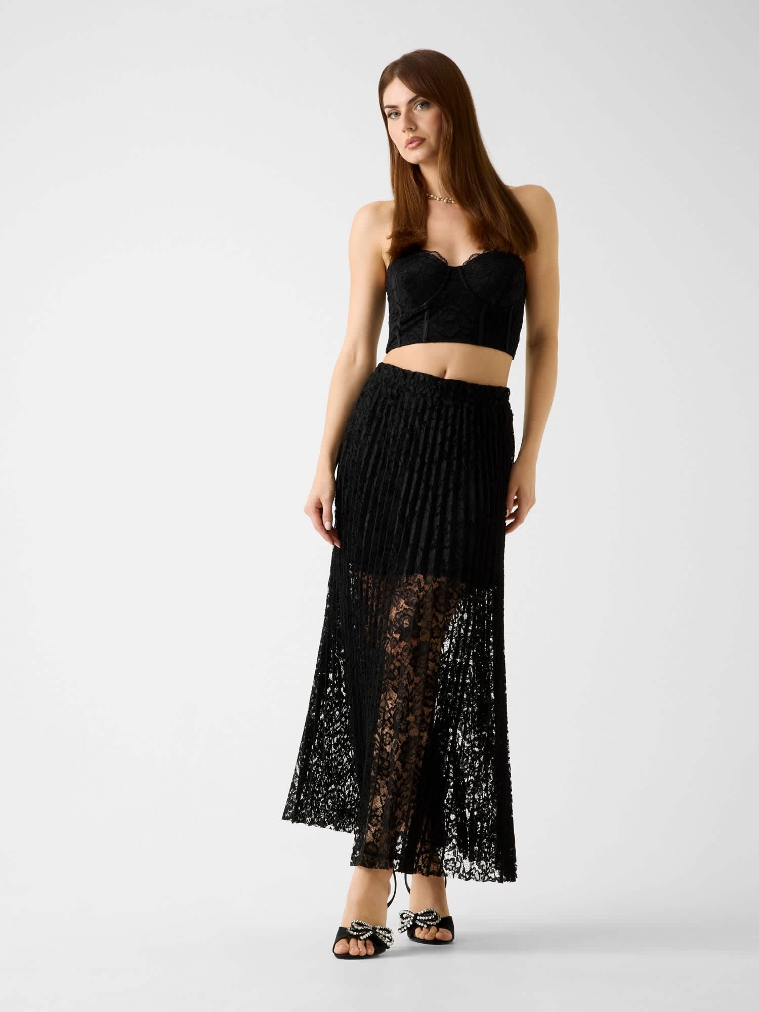 Shop the Look image number 0