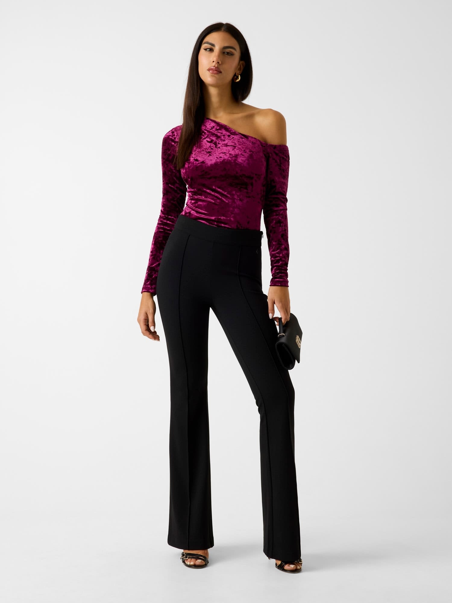 Shop the Look image number 0