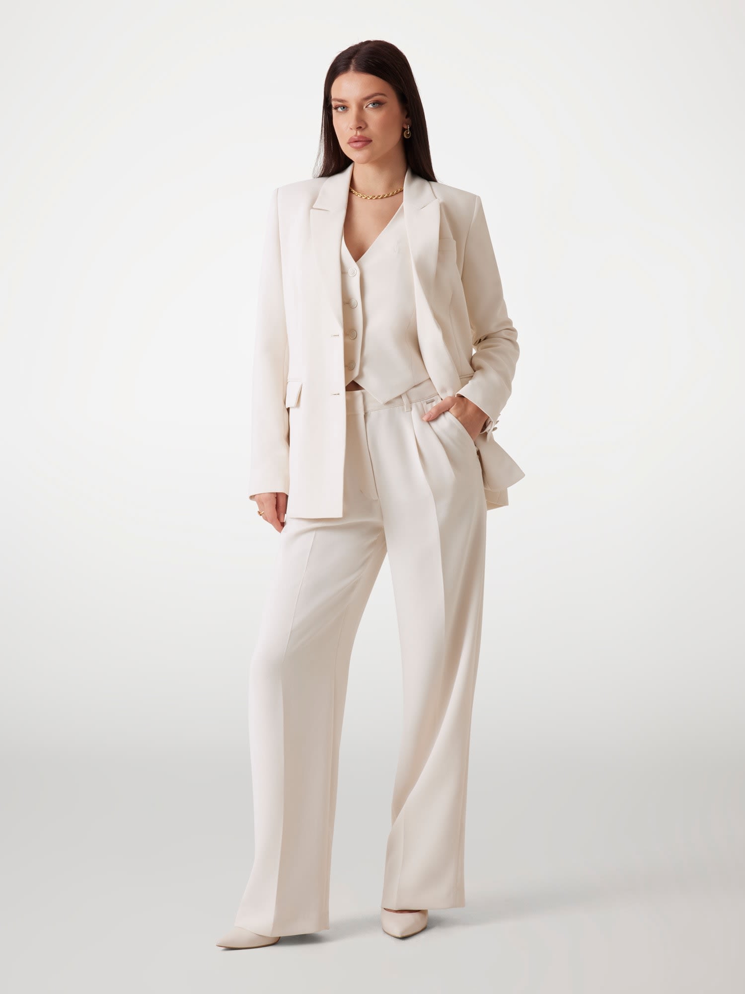 Shop the look image number 0