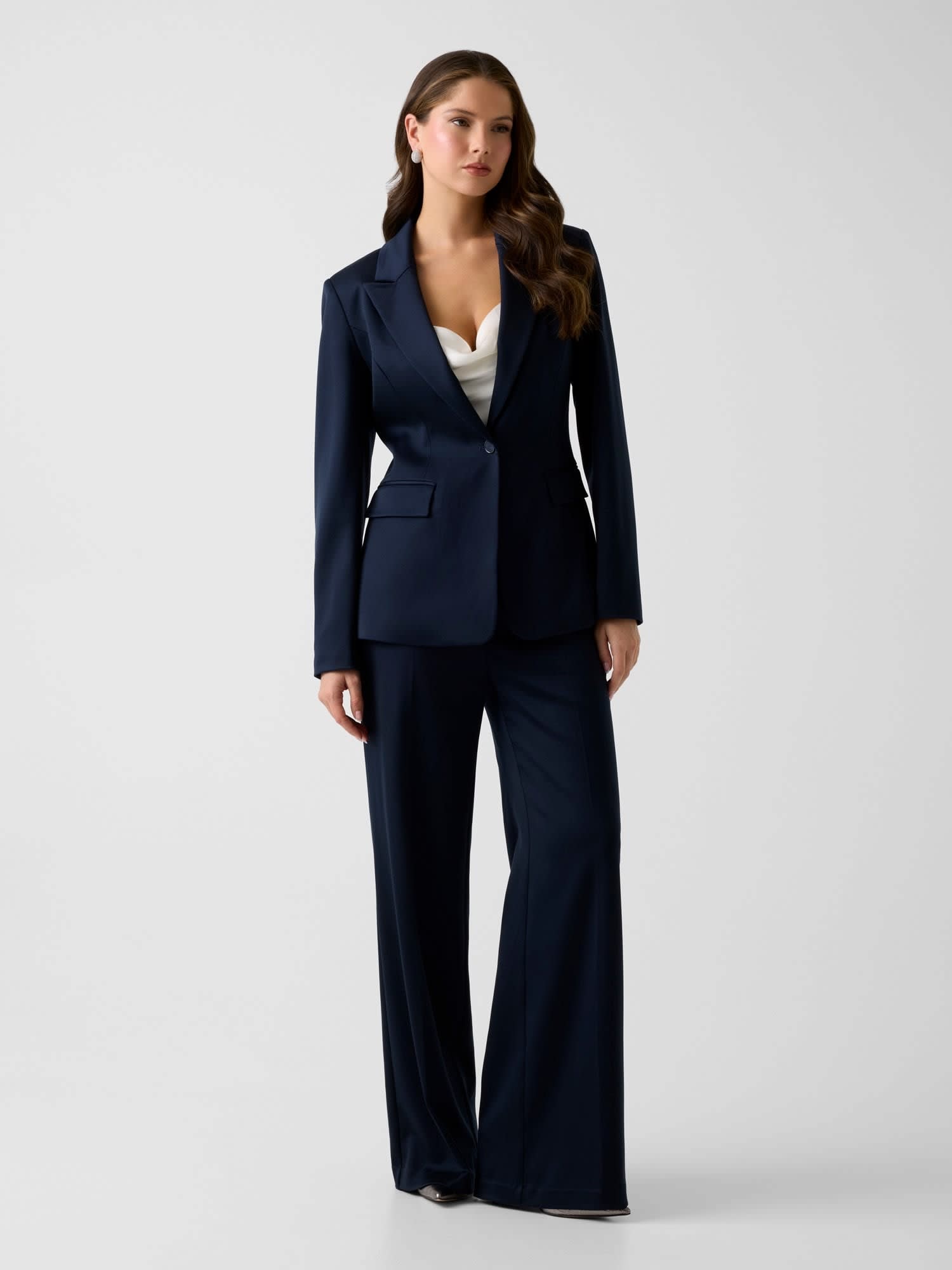 Shop the look image number 0