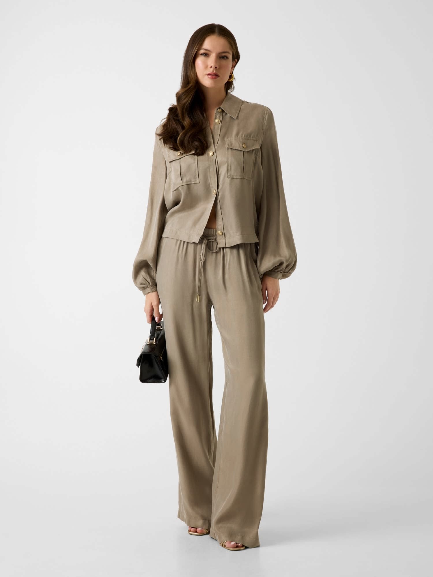 Shop the Look image number 0