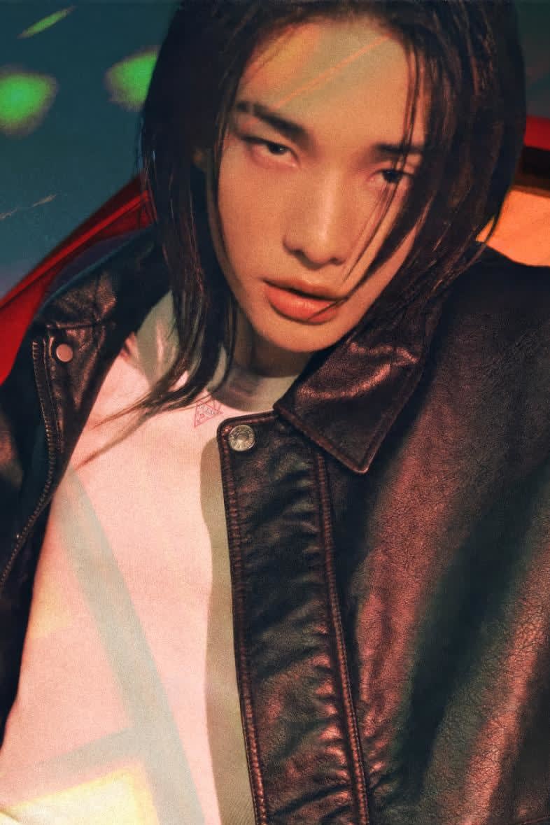 GUESS(ゲス) JAPAN 公式オンラインストア | GUESS JAPAN OFFICIAL