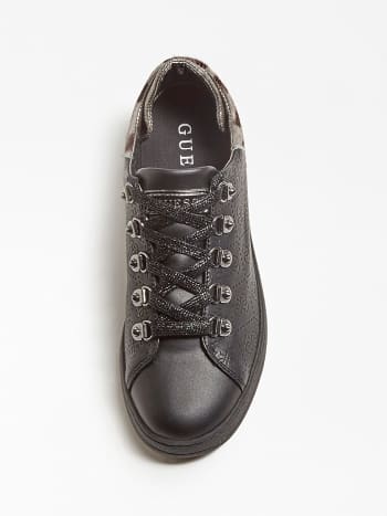 CHARLEZ PONYSKIN LOGO SNEAKER | GUESS.eu Guess Charlez Ponyskin Laminated
